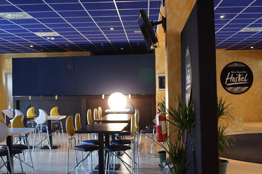 Hostal New Generation Chic Sempione